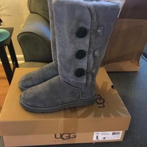 Brand New Triple Bailey Uggs